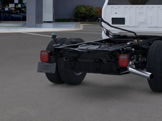 2026 Ford Super Duty F-350 DRW XL 4WD SuperCab 168 WB 60 CA