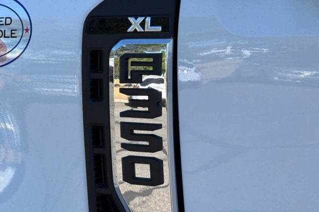 2025 Ford Super Duty F-350 DRW XL