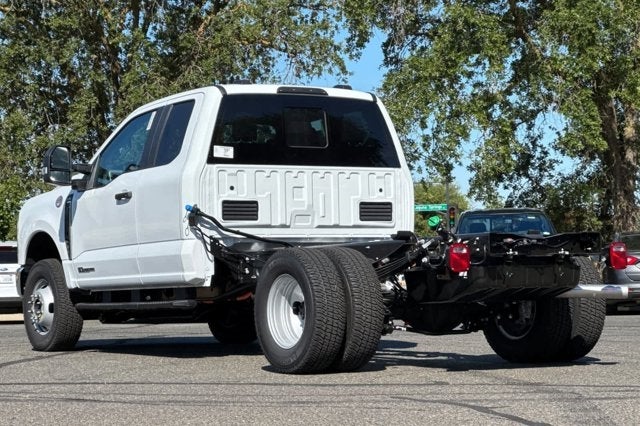 2025 Ford Super Duty F-350 DRW XL