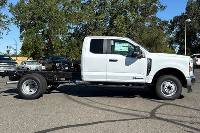 2025 Ford Super Duty F-350 DRW XL