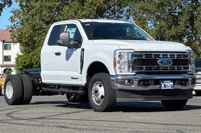 2025 Ford Super Duty F-350 DRW XL