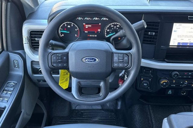 2026 Ford Super Duty F-350 DRW XL 4WD SuperCab 168 WB 60 CA