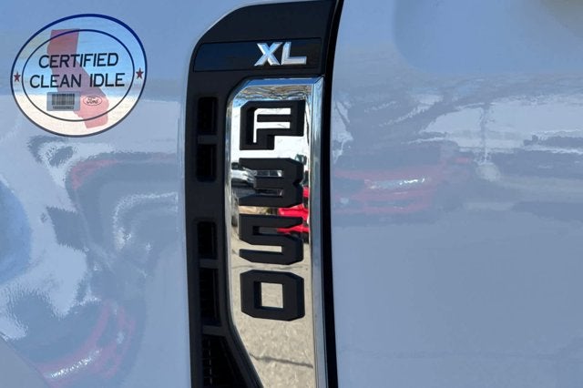 2026 Ford Super Duty F-350 DRW XL 4WD SuperCab 168 WB 60 CA