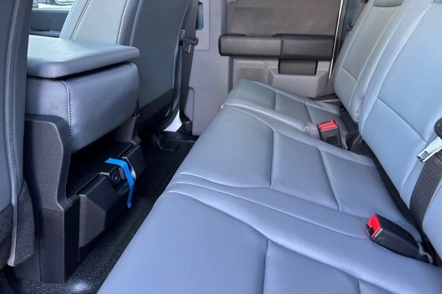 2026 Ford Super Duty F-350 DRW XL 4WD SuperCab 168 WB 60 CA