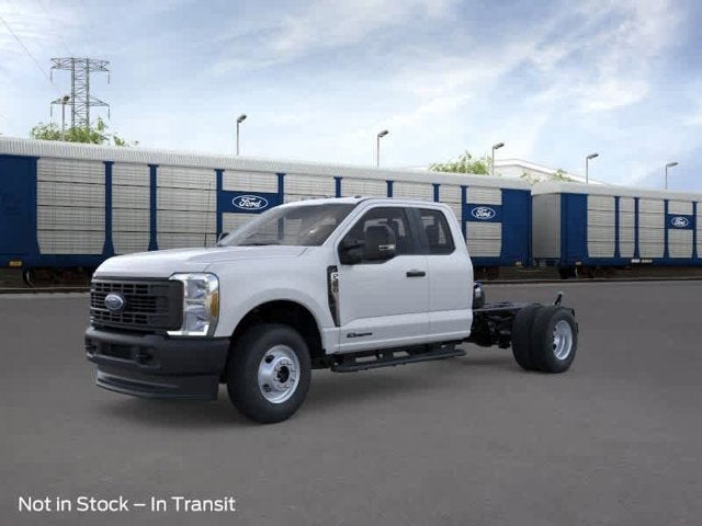 2026 Ford Super Duty F-350 DRW XL 4WD SuperCab 168 WB 60 CA