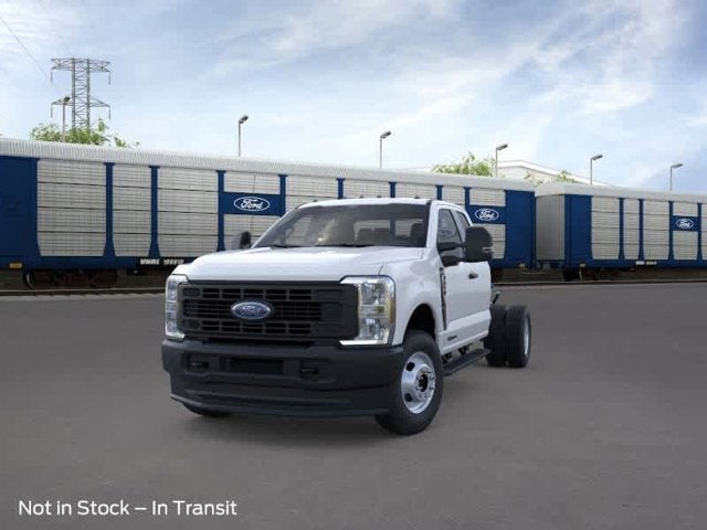 2026 Ford Super Duty F-350 DRW XL 4WD SuperCab 168 WB 60 CA