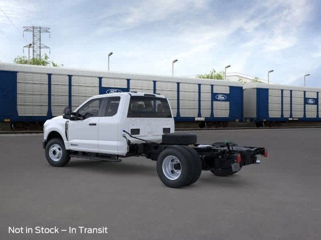 2026 Ford Super Duty F-350 DRW XL 4WD SuperCab 168 WB 60 CA