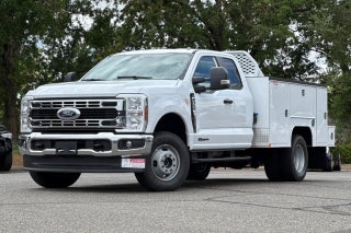 2026 Ford Super Duty F-350 DRW XL 4WD SuperCab 168 WB 60 CA