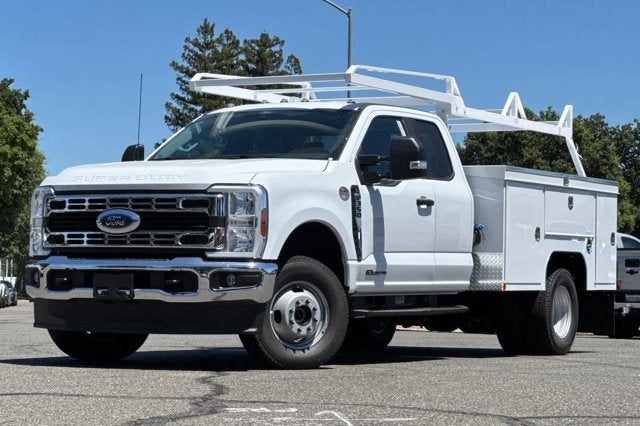2026 Ford Super Duty F-350 DRW 4WD SuperCab 168 WB 60 CA