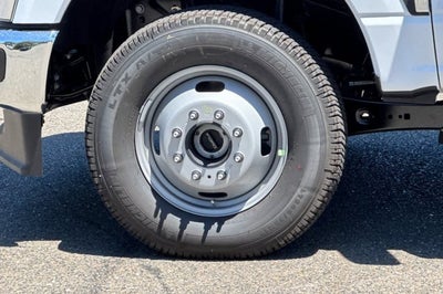 2026 Ford Super Duty F-350 DRW XL 4WD SuperCab 168 WB 60 CA