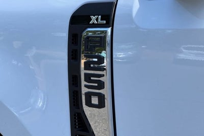 2026 Ford Super Duty F-250 SRW XL 2WD Reg Cab 8 Box