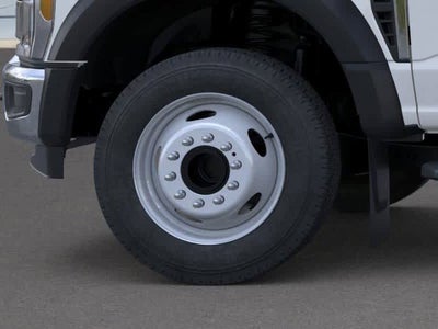 2025 Ford Super Duty F-550 DRW XLT