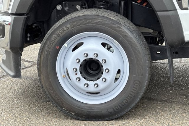 2025 Ford Super Duty F-550 DRW XL