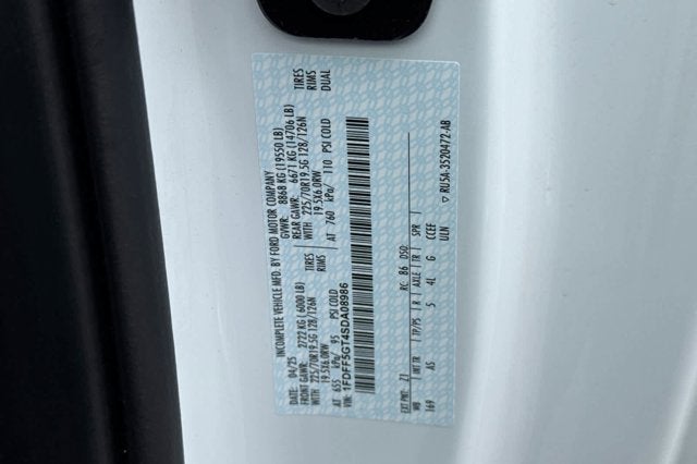 2025 Ford Super Duty F-550 DRW XL
