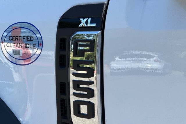 2026 Ford Super Duty F-550 DRW XL