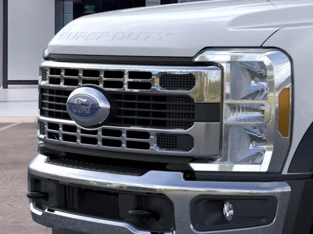 2026 Ford Super Duty F-600 DRW XL