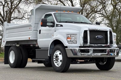 2025 Ford F-650 Straight Frame Gas Reg Cab