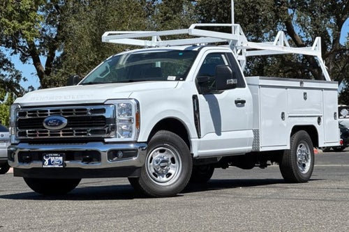 2025 Ford Super Duty F-350 SRW XL