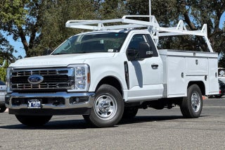 2025 Ford Super Duty F-350 SRW XL
