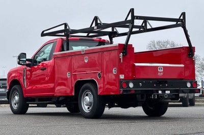 2026 Ford Super Duty F-350 SRW XL 2WD Reg Cab 145 WB 60 CA