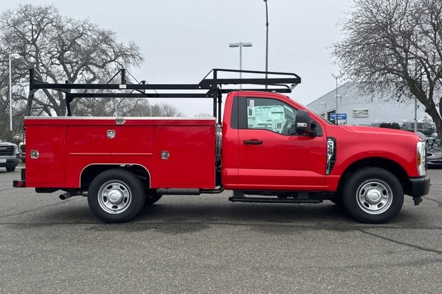 2026 Ford Super Duty F-350 SRW XL 2WD Reg Cab 145 WB 60 CA