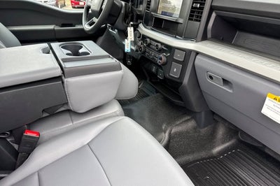 2026 Ford Super Duty F-350 SRW XL 2WD Reg Cab 145 WB 60 CA