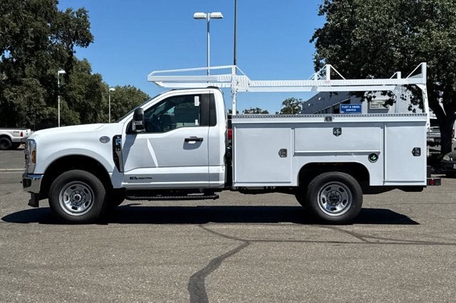 2026 Ford Super Duty F-350 SRW XL 4WD Reg Cab 145 WB 60 CA