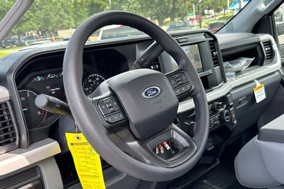 2026 Ford Super Duty F-350 SRW XL 4WD Reg Cab 145 WB 60 CA