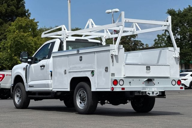 2026 Ford Super Duty F-350 SRW XL 4WD Reg Cab 145 WB 60 CA