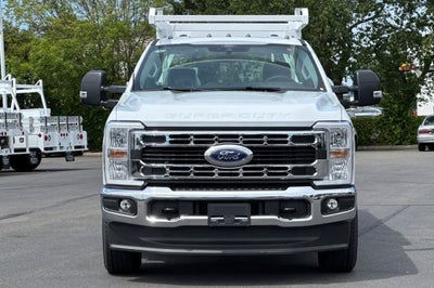 2026 Ford Super Duty F-350 SRW XL 4WD Reg Cab 145 WB 60 CA