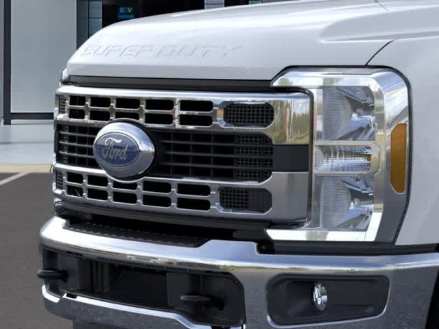 2026 Ford Super Duty F-350 SRW XL 4WD Reg Cab 145 WB 60 CA