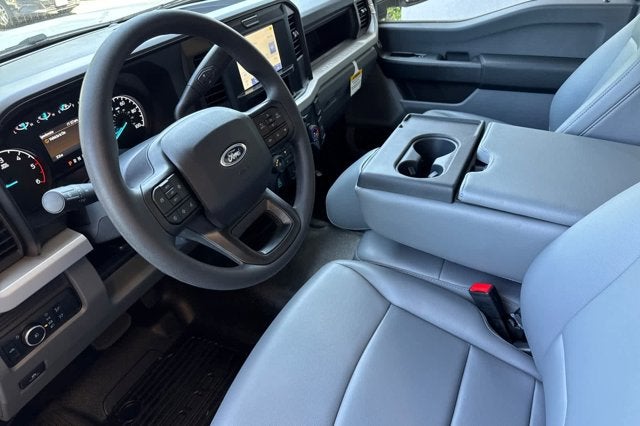 2025 Ford Super Duty F-350 DRW XL