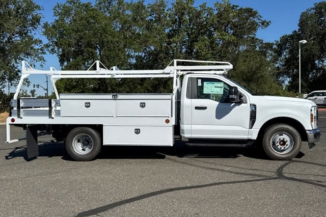 2025 Ford Super Duty F-350 DRW XL