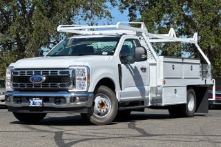 2025 Ford Super Duty F-350 DRW XL