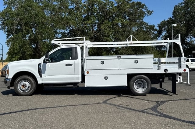 2025 Ford Super Duty F-350 DRW XL