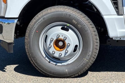2026 Ford Super Duty F-350 DRW XL