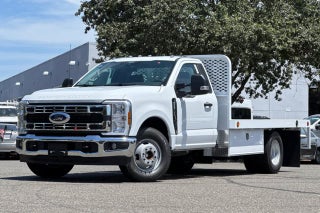 2026 Ford Super Duty F-350 DRW XL