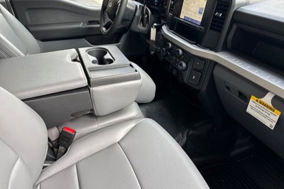 2025 Ford Super Duty F-350 DRW XL