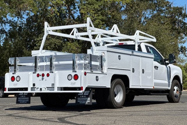 2025 Ford Super Duty F-350 DRW XL