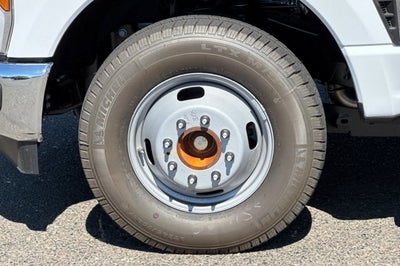 2025 Ford Super Duty F-350 DRW XL