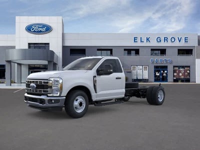 2026 Ford Super Duty F-350 DRW XL
