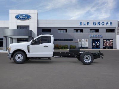 2026 Ford Super Duty F-350 DRW XL