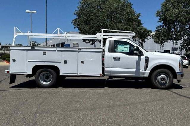 2026 Ford Super Duty F-350 DRW XL