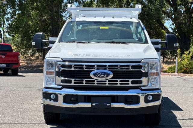 2026 Ford Super Duty F-350 DRW XL