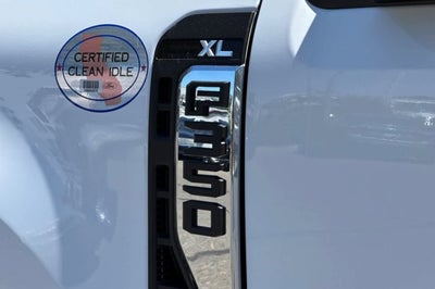 2026 Ford Super Duty F-350 DRW XL