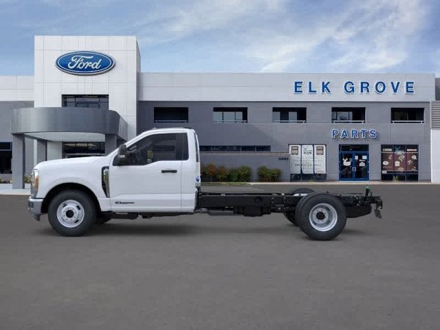 2026 Ford Super Duty F-350 DRW XL