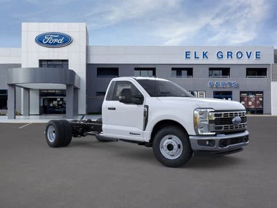2026 Ford Super Duty F-350 DRW XL