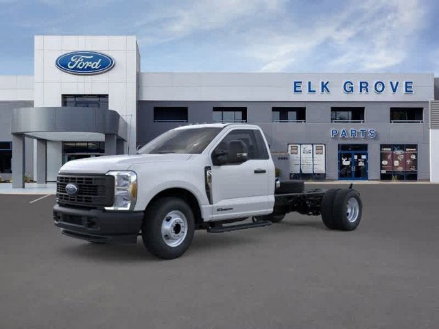 2026 Ford Super Duty F-350 DRW XL