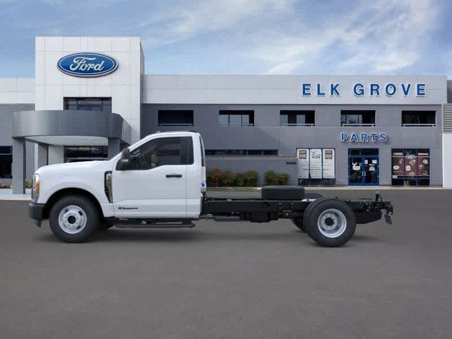 2026 Ford Super Duty F-350 DRW XL