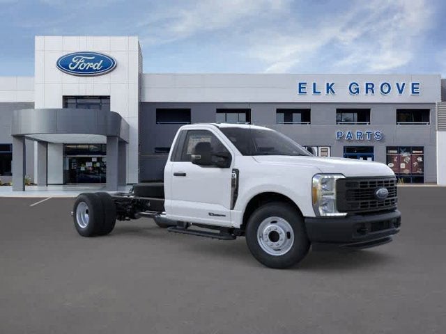 2026 Ford Super Duty F-350 DRW XL